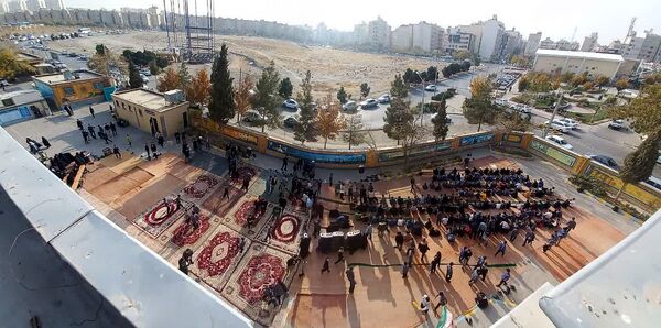 اقامه نماز باران در دبیرستان علوم و معارف شهید مطهری (ره)