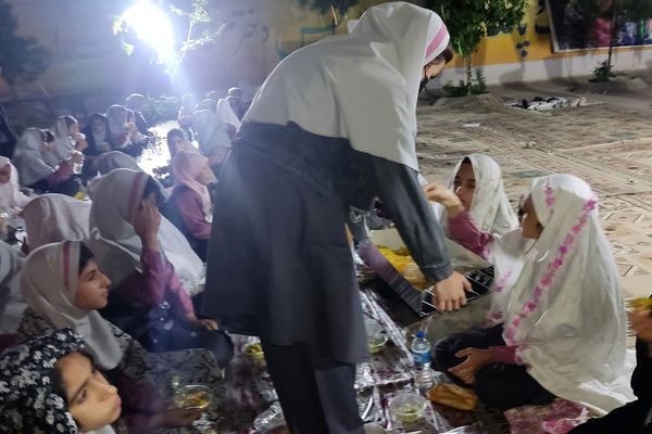 از برگزاری مراسم افطاری روزه اولی‌ها تا محفل انس با قرآن