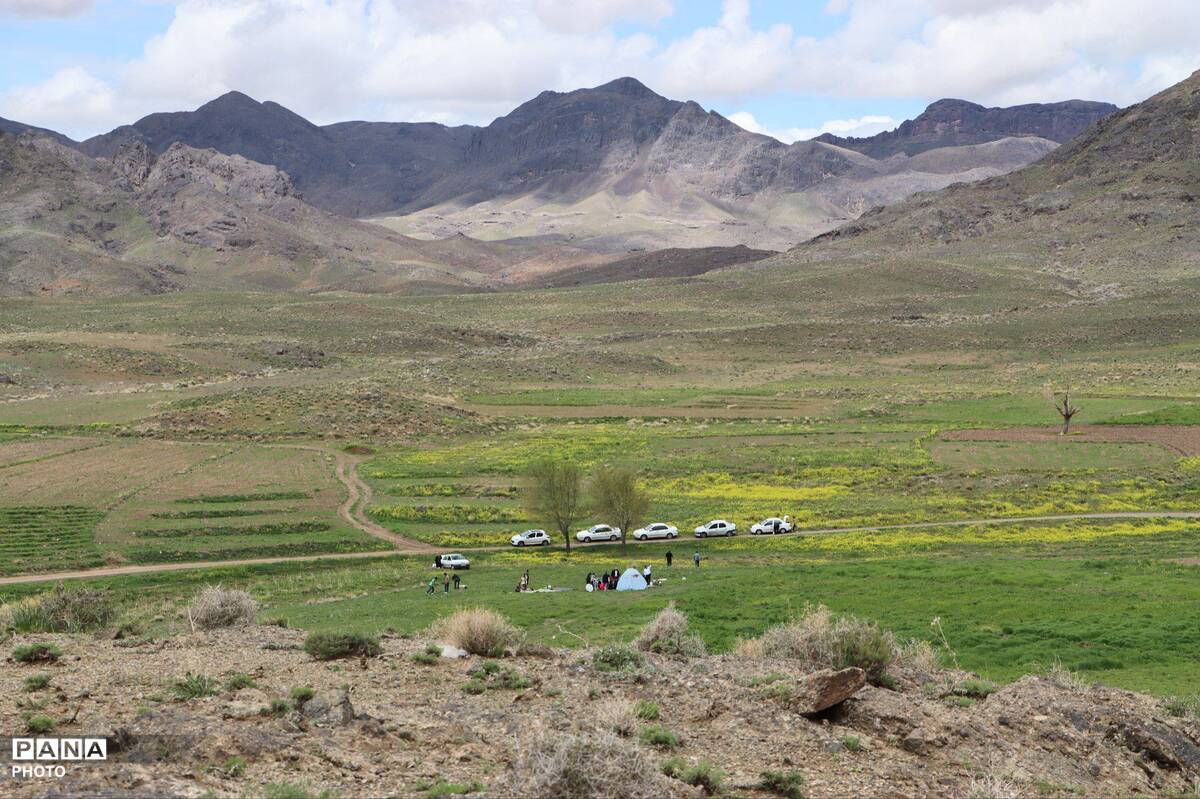 آیین باستانی سیزده بدر رشتخوار در روز طبیعت از قاب خبرنگاران پانا