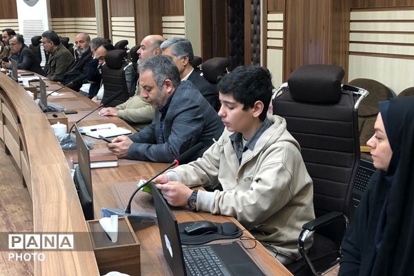 کارگاه توانمندسازی مدیران و معاونین پرورشی مدارس غیر دولتی و افتتاحیه طرح نماد در ناحیه دو شهرری 