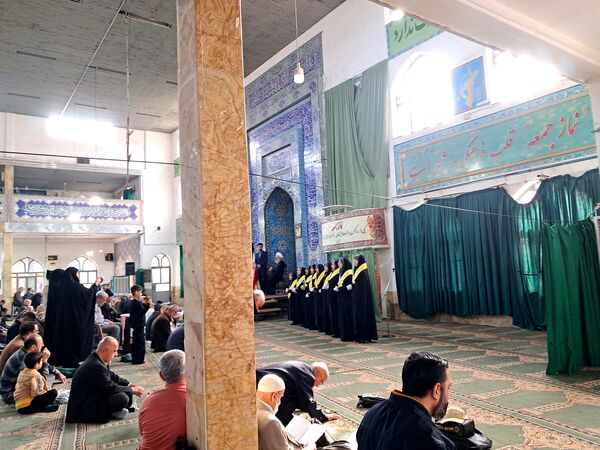 برگزاری آیین سیاسی نماز جمعه در مصلی قائمشهر