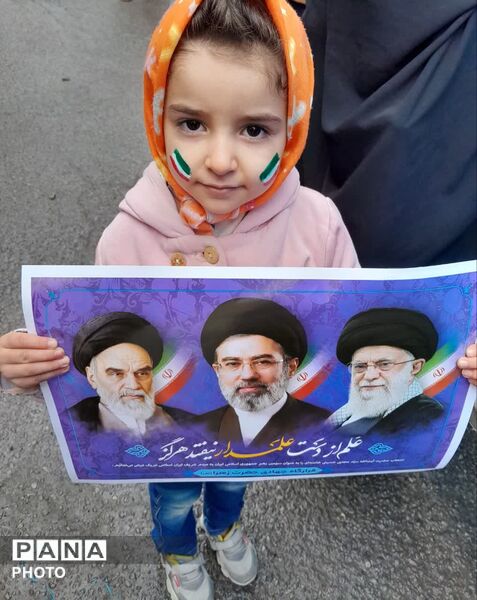 حضور پُررنگ هنرمندان در راهپیمایی روز جهانی قدس