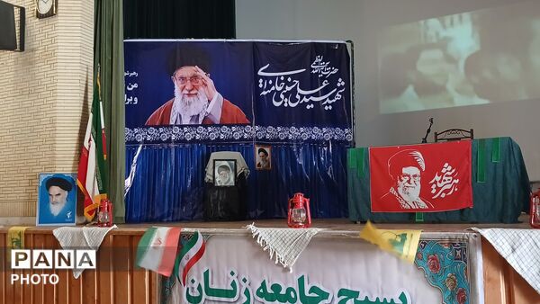 یادواره تماشای دوست باحضور دختران نوجوان