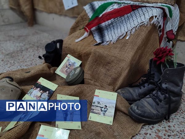 ویژه برنامه زنگ انقلاب در دبیرستان فاطمیه