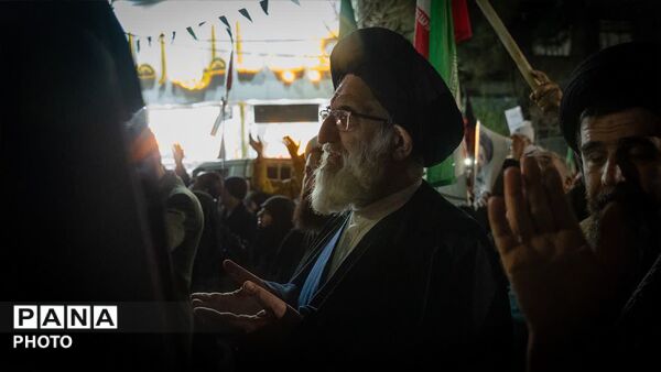 تجمعات عظیم مردمی نسبت به استکبار جهانی در کرج