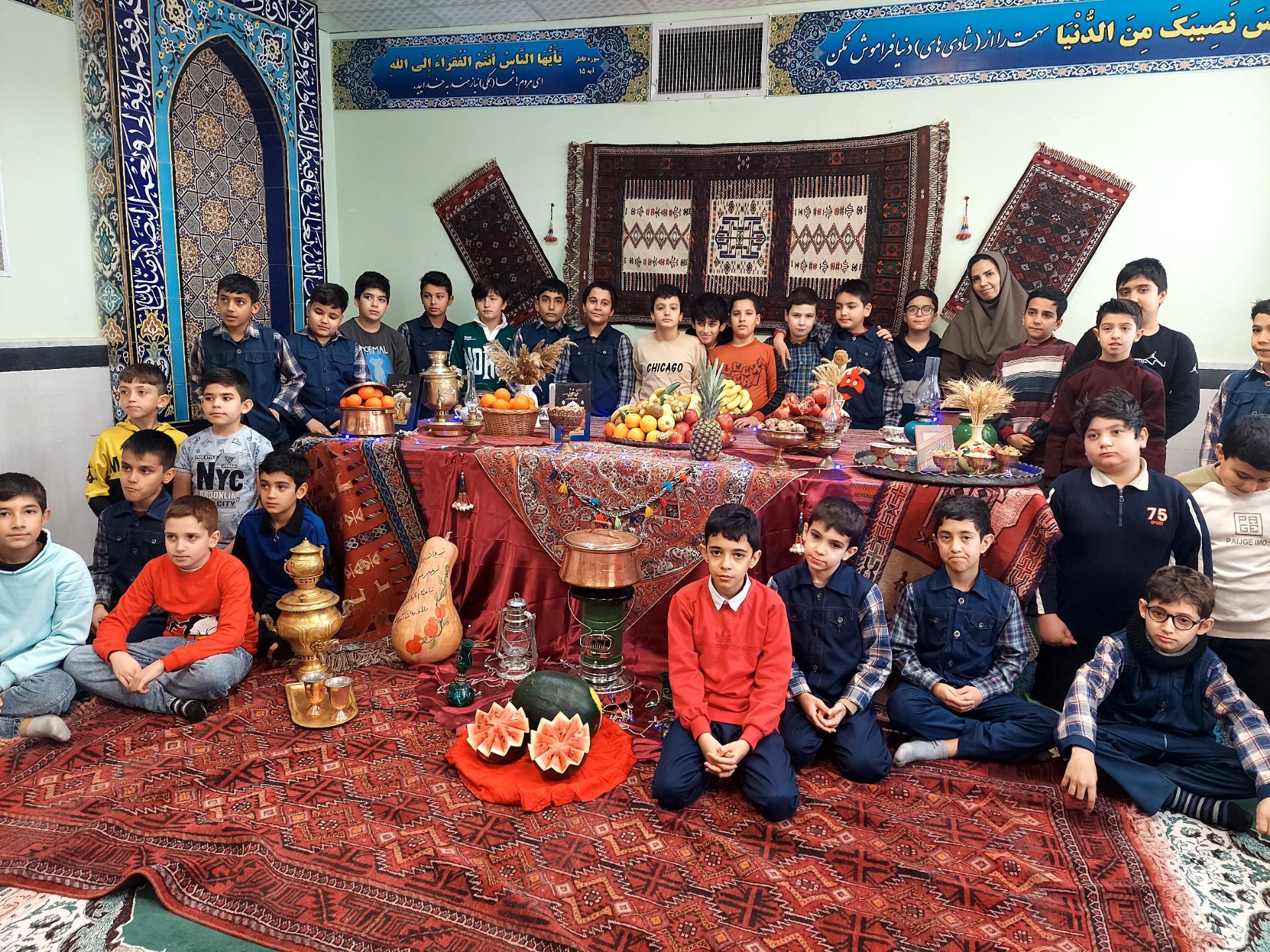 جشن یلدایی در مدرسه شهدای فرهنگی شهرستان شیروان
