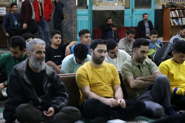 افتتاحیه مراسم اعتکاف بزرگ جنوب شرق استان تهران در مصلی صاحب الزمان (عج) شهرستان ورامین 