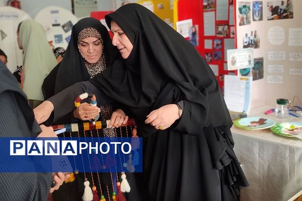 درخشش خلاقیت‌های دانش‌آموزی در نمایشگاه طرح جابربن‌حیان مدرسه شهید معظم