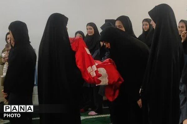تجلیل از دانش‌آموزان برتر حجاب به مناسبت میلاد حضرت زینب (س) در بهارستان‌دو