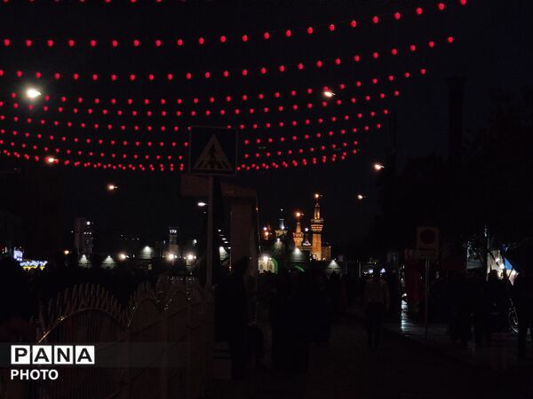 مشهد، روایت‌گر حماسه وفاداری؛ بدرقه باشکوه رهبر شهید ایران
