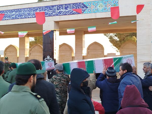 استقبال از شهدای گمنام در شهر درق