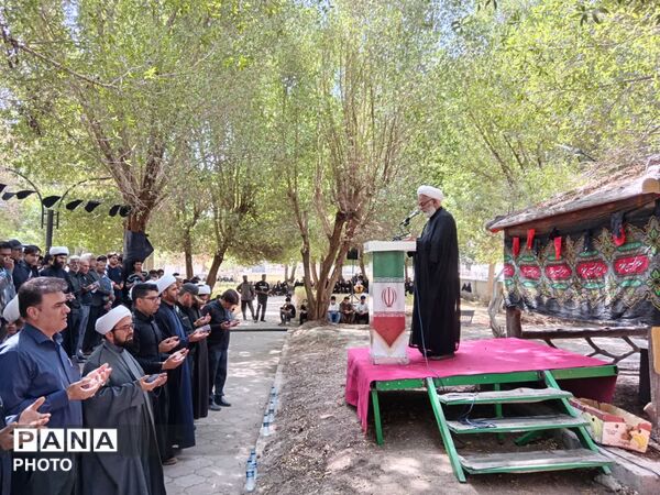 دلدادگان حسینی در سوگ علمدار کربلا گریستند