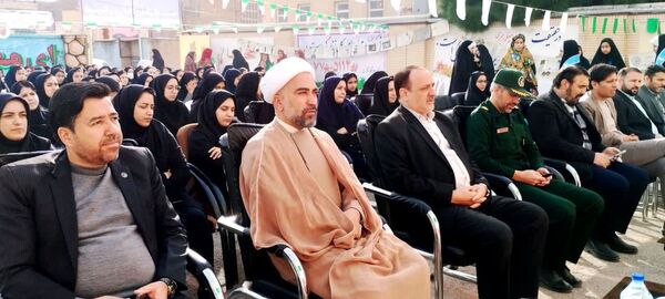 جشن باشکوه و پرشور ایرانمون در آموزشگاه دخترانه فاطمیه شهر کلات 