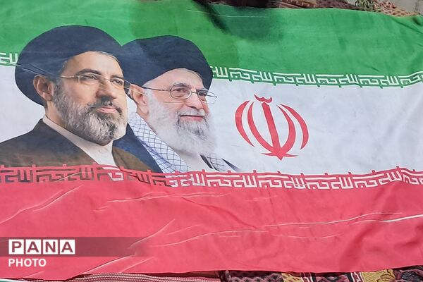 شب هفتاد و هفتم حضور شبانه در میدان نماز شهرری 
