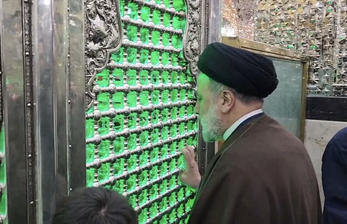 زیارت سحرگاهی آیت الله رئیسی در حرم حضرت عبدالعظیم (ع)