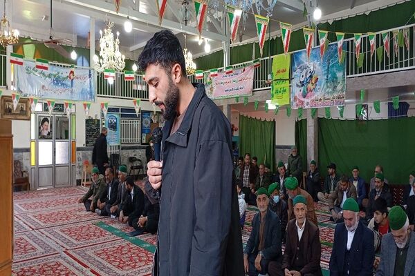 اقامه نماز عبادی،سیاسی جمعه همزمان با ایام دهه فجر در شهر بار نیشابور