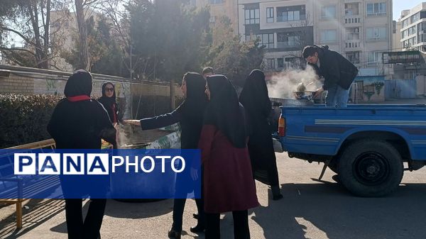جشن نیمه شعبان در دبستان پنجم مهر مشهد 