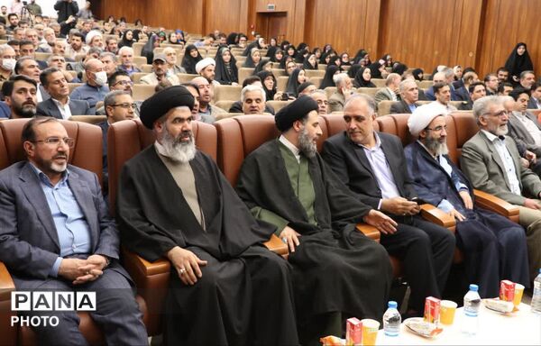 آیین تکریم و معارفه امام جمعه شهرستان نظرآباد