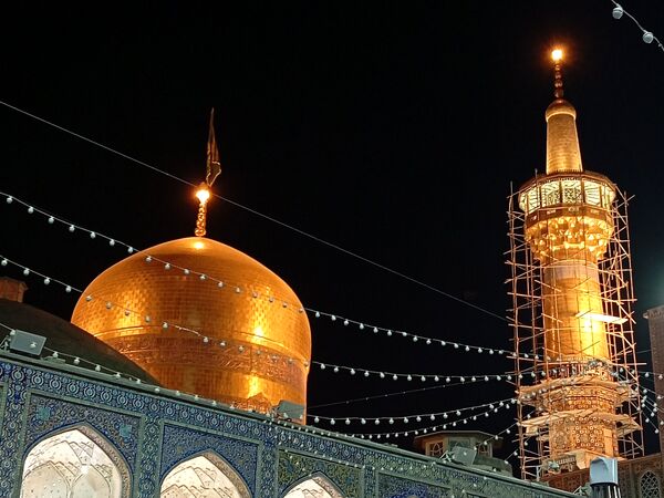 سفر به قلب خورشید هشتم