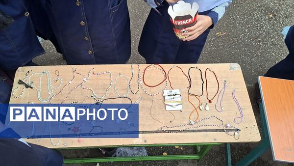  بازارچه کسب و کار دانش‌آموزی در دبستان دخترانه فرهنگیان ۲ 