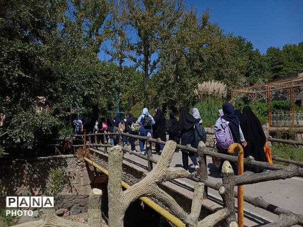 بدرقه پرانرژی هفتمی‌ها؛ از مدرسه تا اردوگاه باغرود