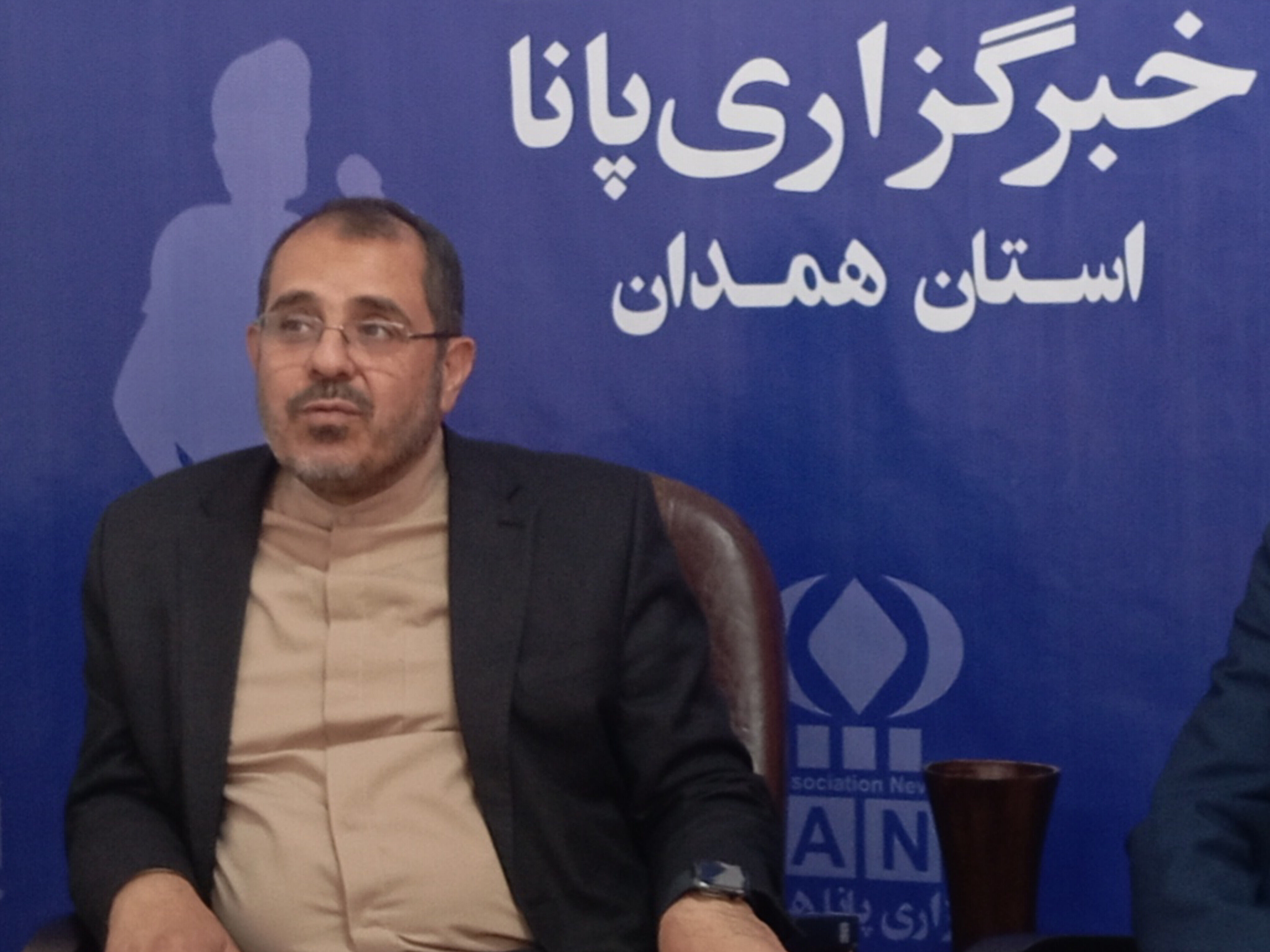 پانا، حلقه وصل آموزش و پرورش و افکار عمومی در همدان