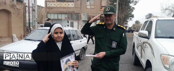حضور هیئت دختران حاج قاسم دهنو در مراسم روز قدس خلیل آباد 