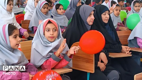 شلمزار در هفته کودک، میزبان جشن لبخندها و دنیای رنگارنگ کودکی شد