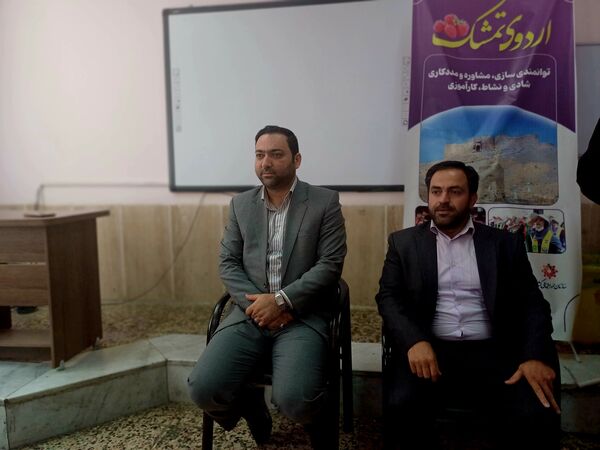 برگزاری اردوی تمشک در شهرستان گرمه 