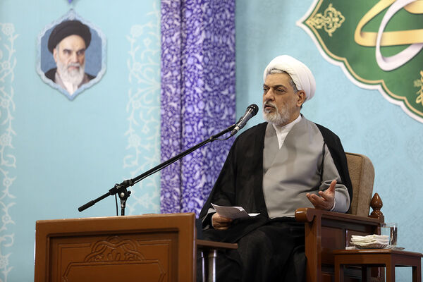 گرامیداشت پنجمین سالگرد شهدای پرواز اوکراین در قم