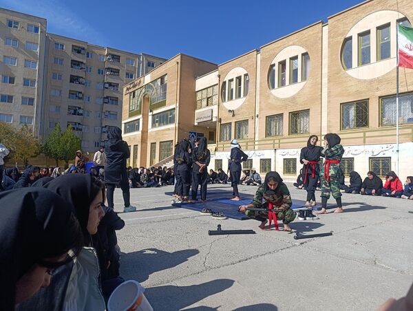 المپیاد ورزشی در هنرستان فاطمیه