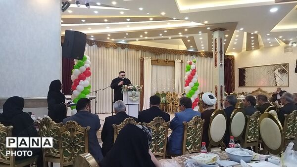 گرامیداشت هفته امور تربیتی در تالار فرهنگیان نیشابور  