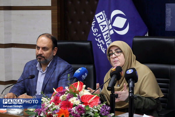 نشست سخنگوی دولت با دانش‌آموز خبرنگاران خبرگزاری پانا