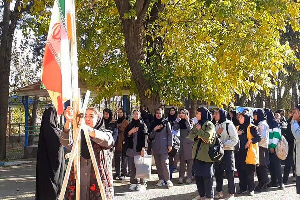 اردوی کشوری تمشک دختران بهارستان 2 در اردوگاه امام خمینی(ره) شهرری