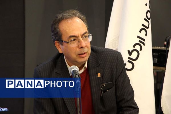 نشست پنل‌های معدن در نمایشگاه بین‌المللی یزد