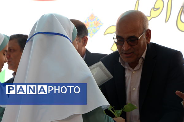 افتتاحیه سفیران سلامت در دبستان نیک اندیشان