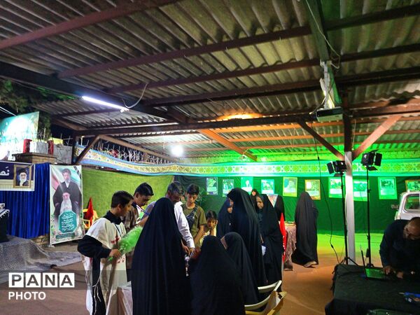 نمایشگاه عکس ولی فقیه در کاشمر