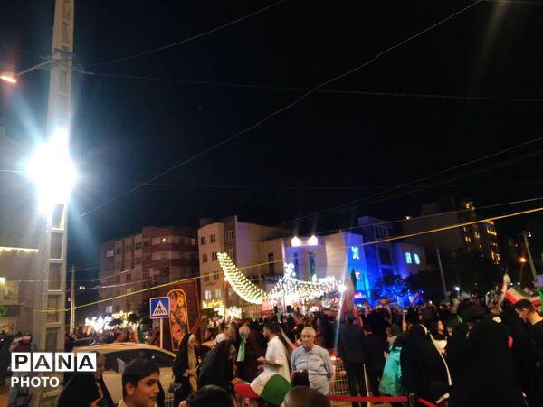 تجمع مردمی در میدان یاقوت ؛ هم‌صدایی مردم برای دفاع از خاک ایران