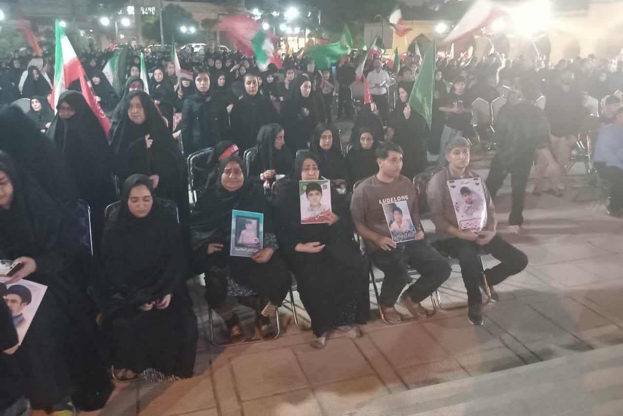 شکوه بیعت اهالی زرقان با آرمان‌های رهبر شهید