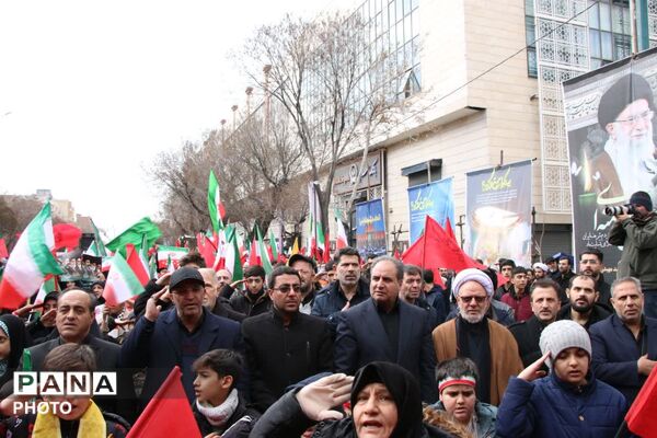 اجتماع بزرگ نوجوانان تبریزی شجره طیبه