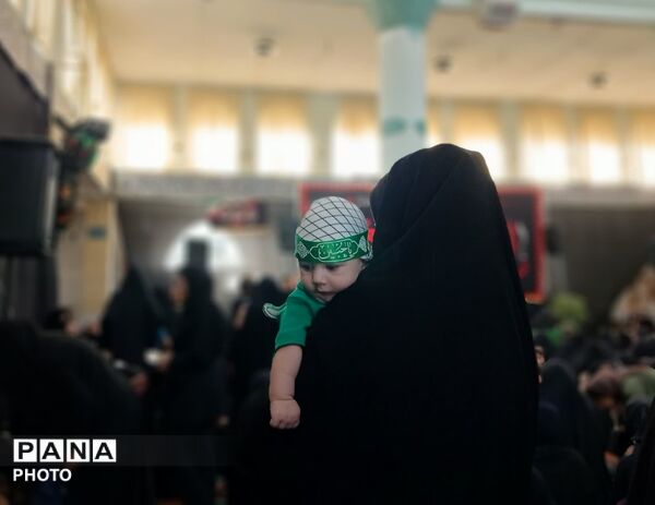 همایش شیرخوارگان حسینی در مسجد شهدا شهرستان کوهپایه