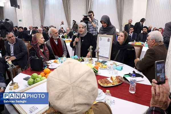 آیین افتتاحیه چهل و سومین جشنواره بین‌المللی تئاتر فجر