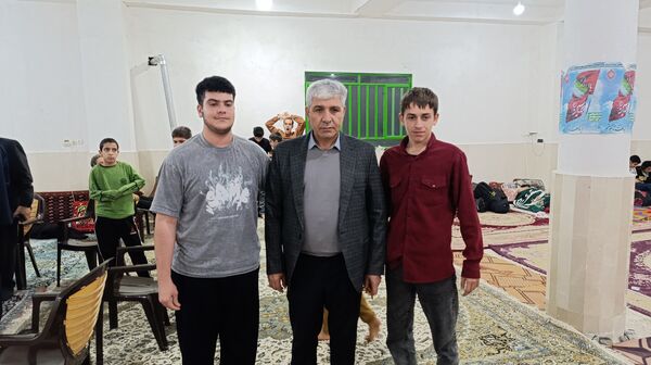  حضور مسئولان آموزش و پرورش در جمع معتکفین دانش‌آموز یاسوج