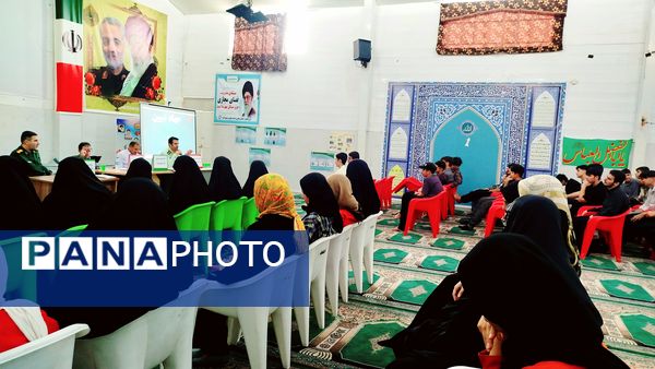 دانش‌آموزان در تریبون آزاد، نقدهای خود را به مسئولان مطرح کردند