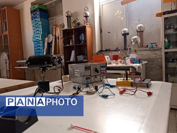 کلاس های آموزشی و آمادگی جشنواره نوجوانان خوارزمی در پژوهشسرا فرهنگ ورامین