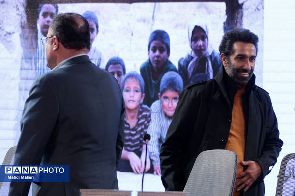 نشست نقد و بررسی فیلم «کوچ» در چهل و چهارمین جشنواره ملی فیلم فجر