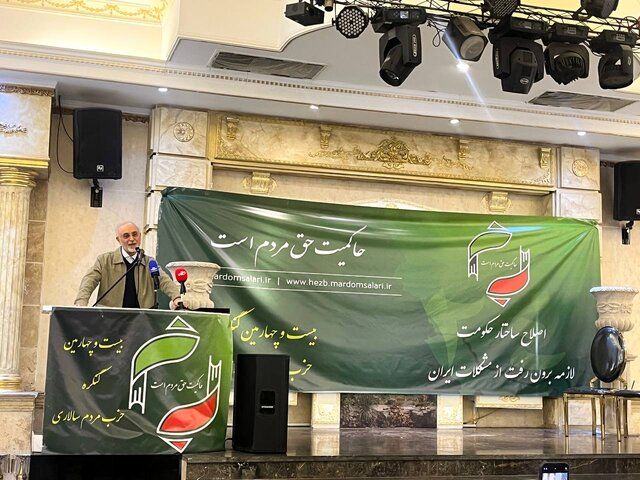 صالحی: جمهوری اسلامی ایران ظرفیت مدیریت بحران‌ها را دارد