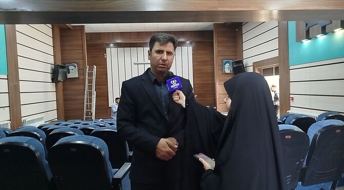 آیین تجلیل از معلمان در بام و صفی‌آباد 