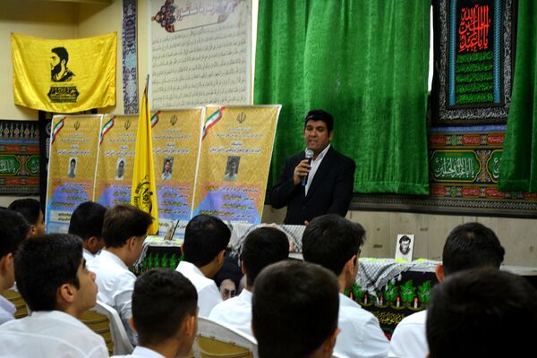 زنگ پژوهش در بهارستان‌دو