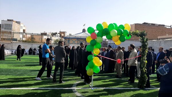 افتتاحیه زمین چمن مصنوعی در دبستان فطرت